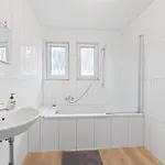 Worker Near Stuttgart, Nürtingen, Autobahn A8, Parking,wifi,smart,smart Tv *