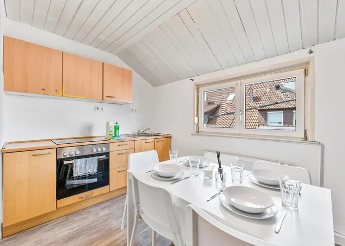 דירה Worker Near Stuttgart, Nuertingen, Autobahn A8, Parking,wifi,smart,smart Tv *